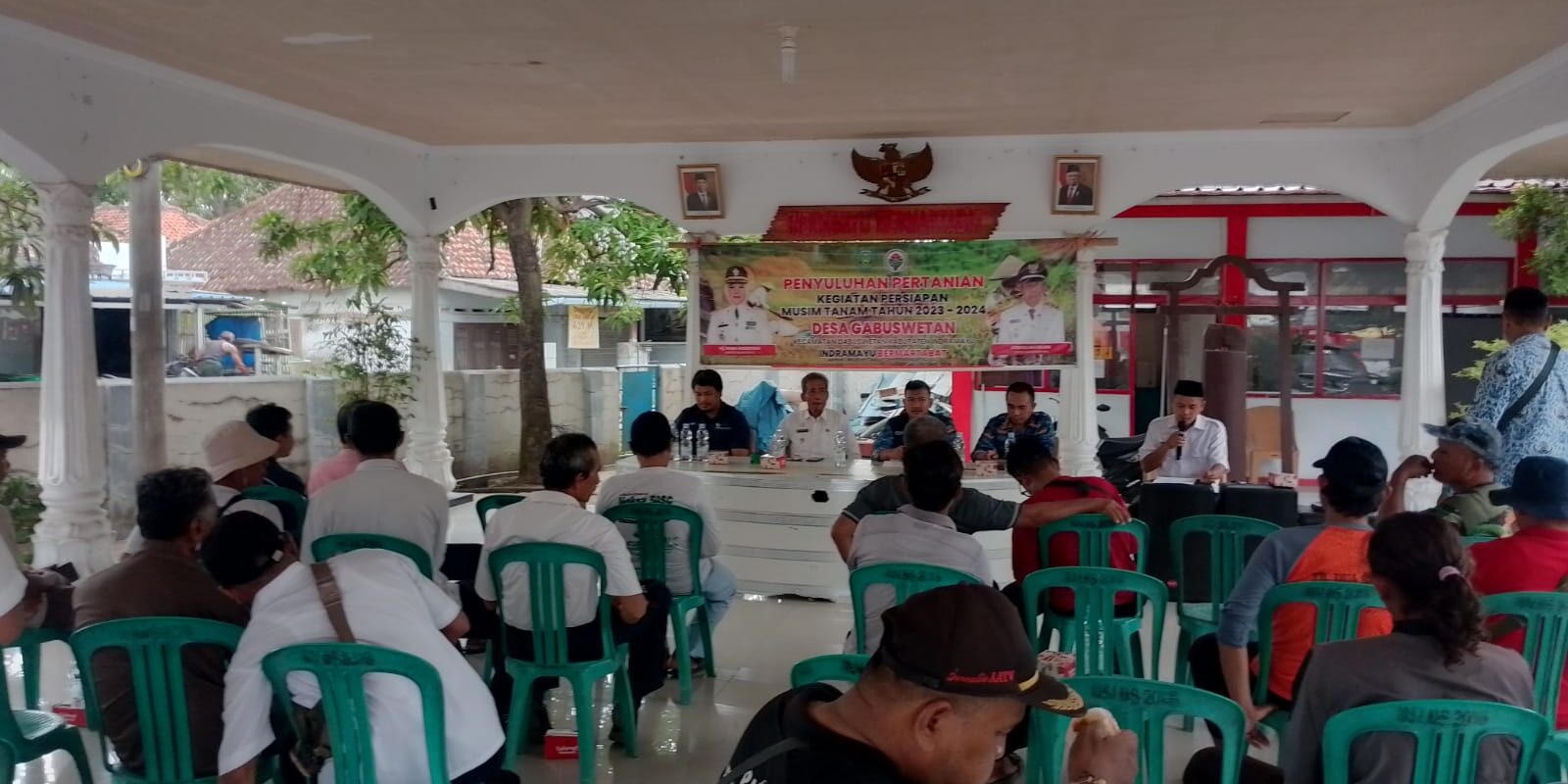 4f0335a0-dc11-4b7e-b874-fcc0ed3b79ce